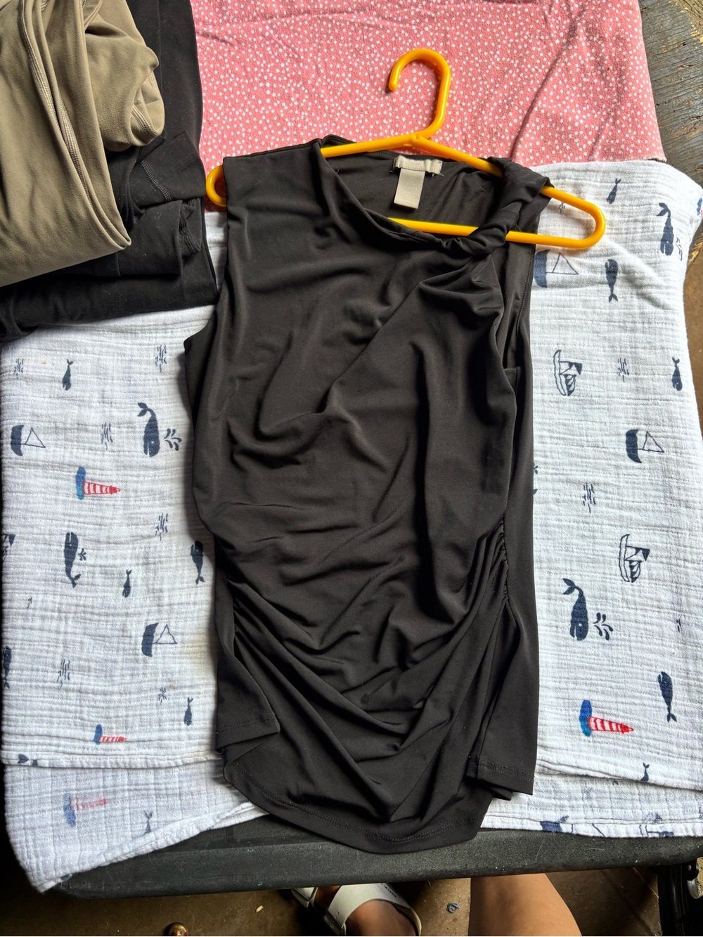 H&M Black Sleeveless Draped Front Top